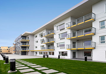 Side view of Podium Terrace Penticton